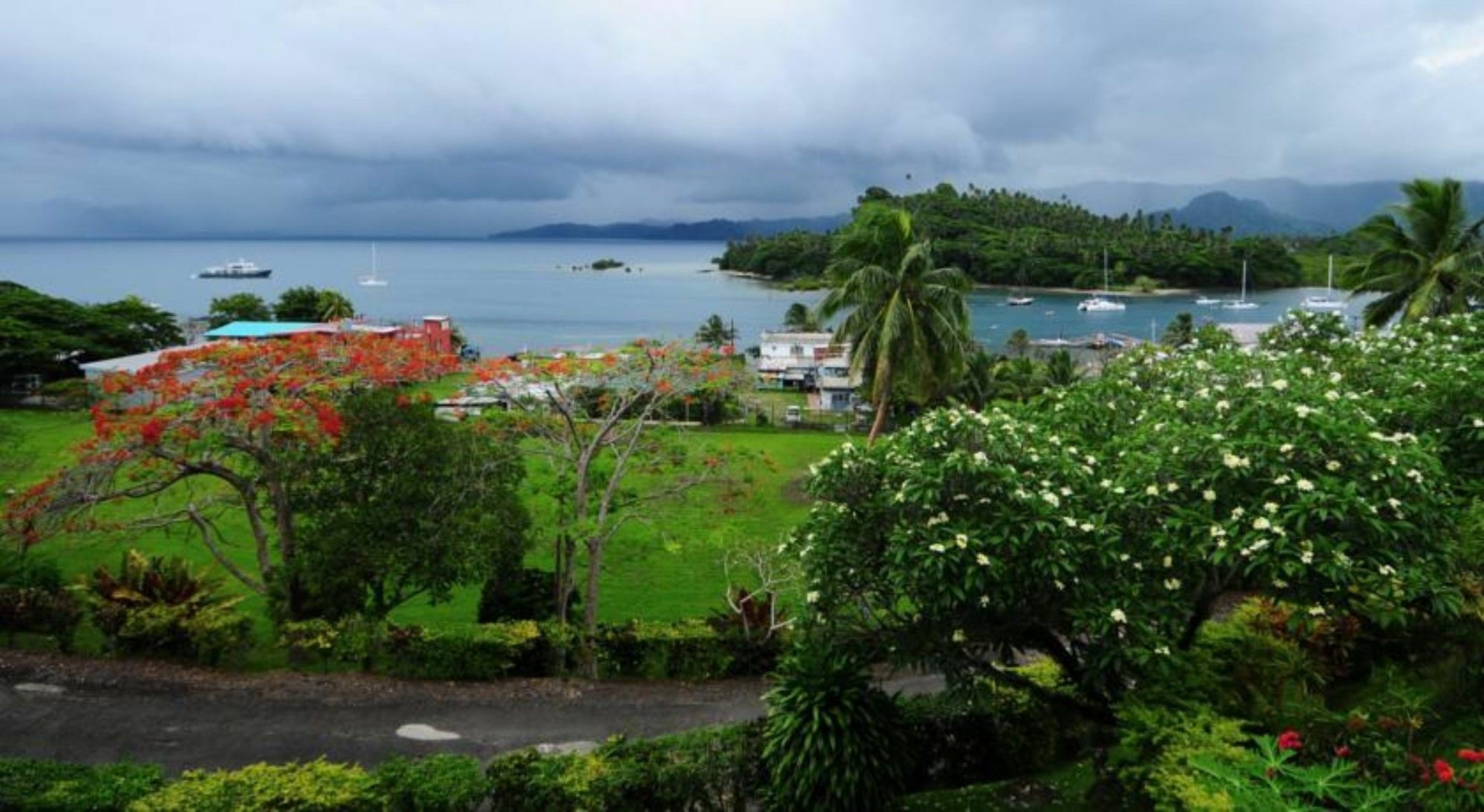 Savusavu Hot Springs Hotel Exterior foto